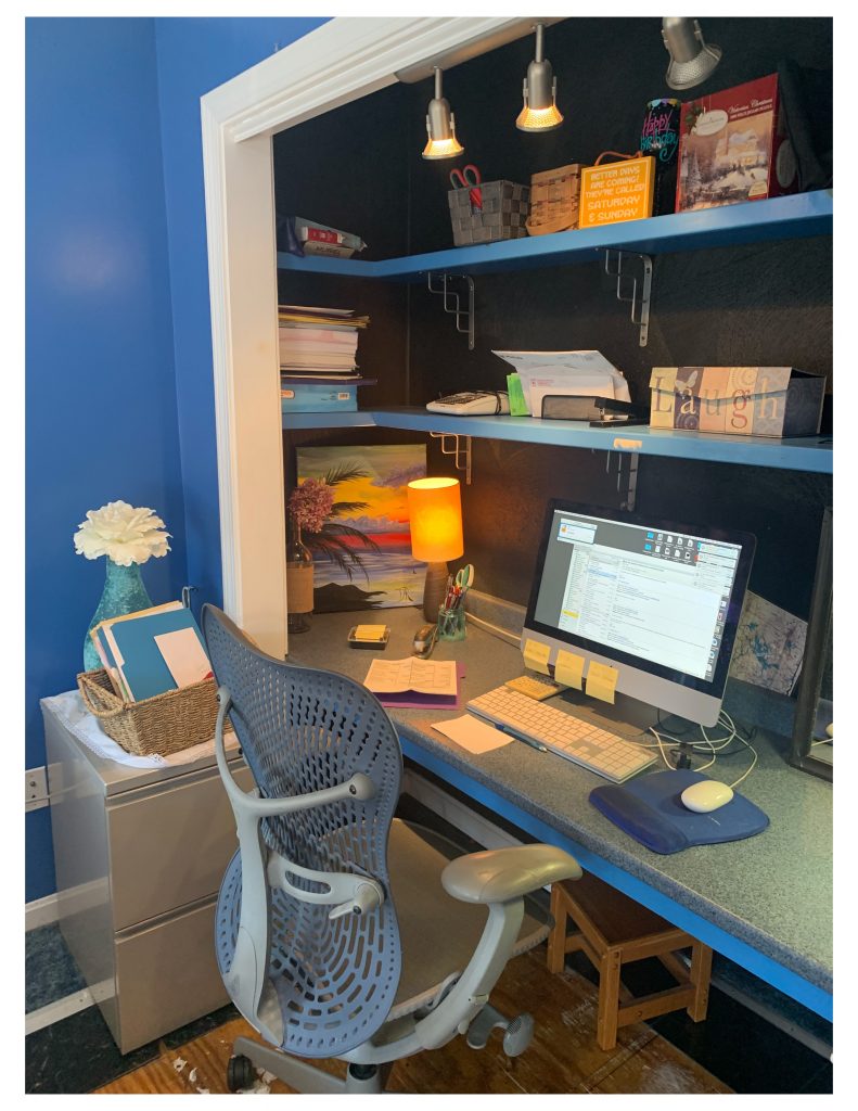 Darlene Ray's working from home workspace